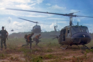 Războiul elicopterelor: Vietnam, 1965-1973